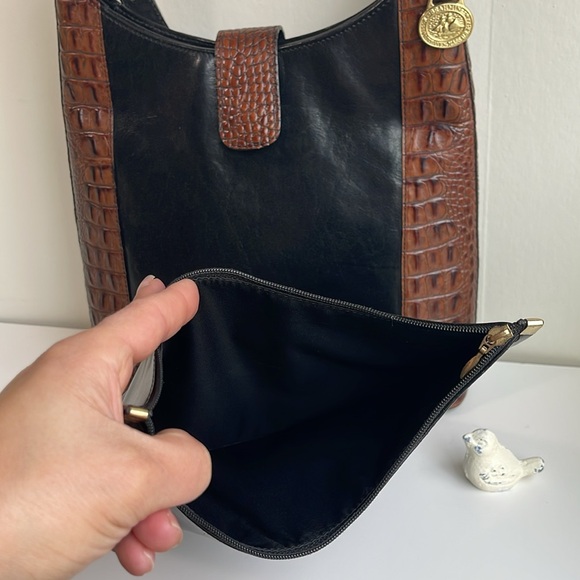 Brahmin Vintage Shoulder Crossbody Bag - Picture 14 of 17